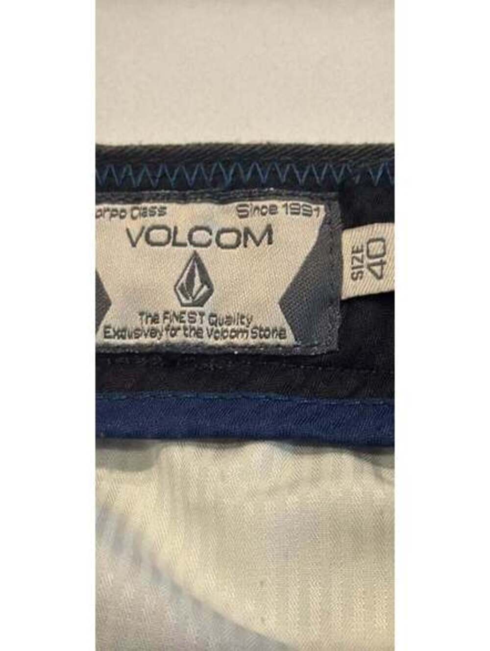 Volcom Corpo Chino Pants Gray Man’s Size 40